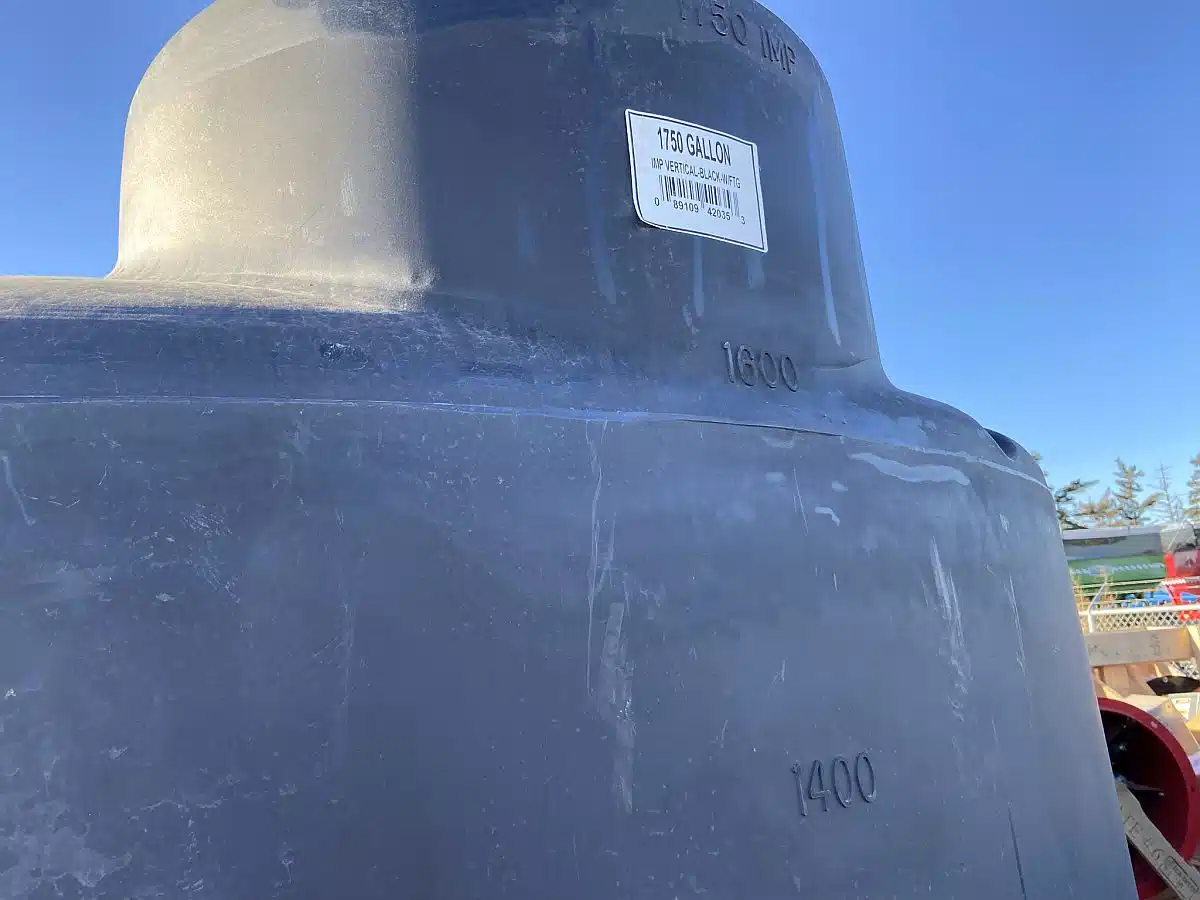 New Unspecified 42035 Tank